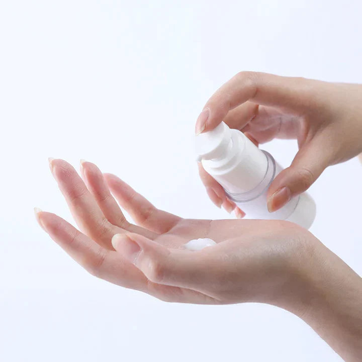 Set de Flacoane de Călătorie: Transportați-vă Produsele Cosmetice cu Ușurință